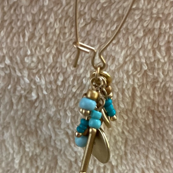 Lovely turquoise and gold dangle hoop earrings with beads. Lightweight. - Picture 6 of 6